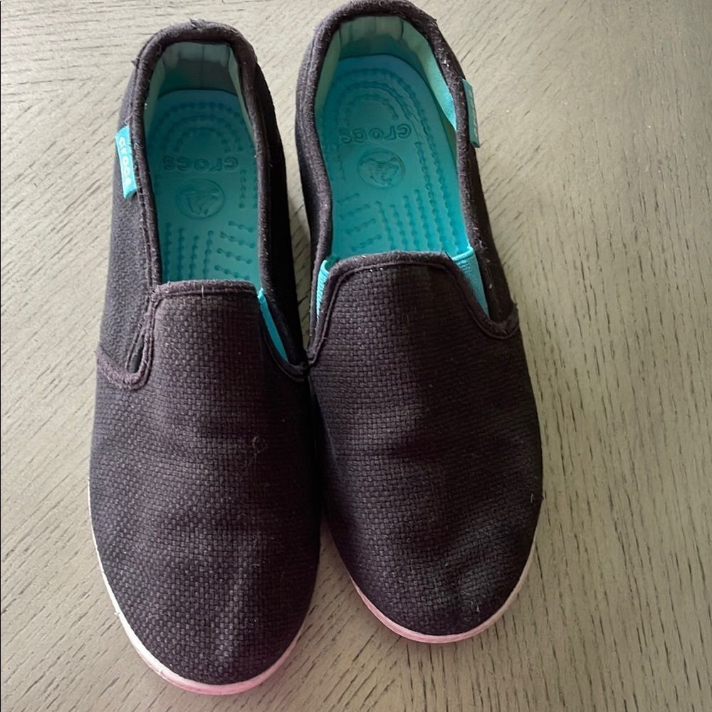 Crocs women   Black Slip-On Shoes size 7